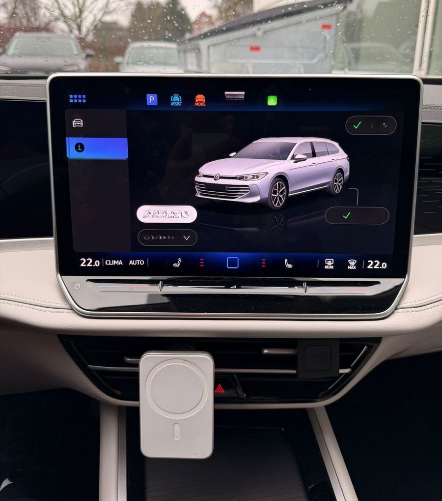 Volkswagen Passat Variant 2.0 TDI 110 kW Elegance~DSG~Ahk foto 8