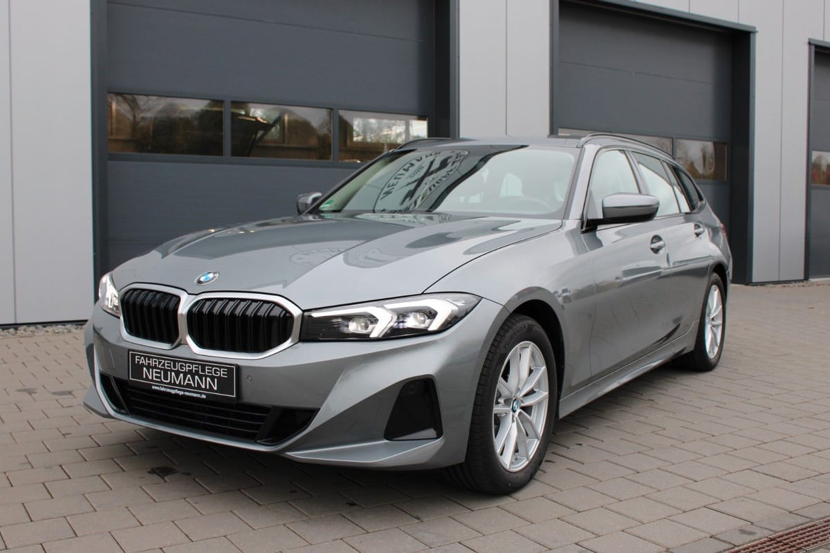 BMW 320 d xDrive Touring NAVI SHZ LED PDC AUT LIVE