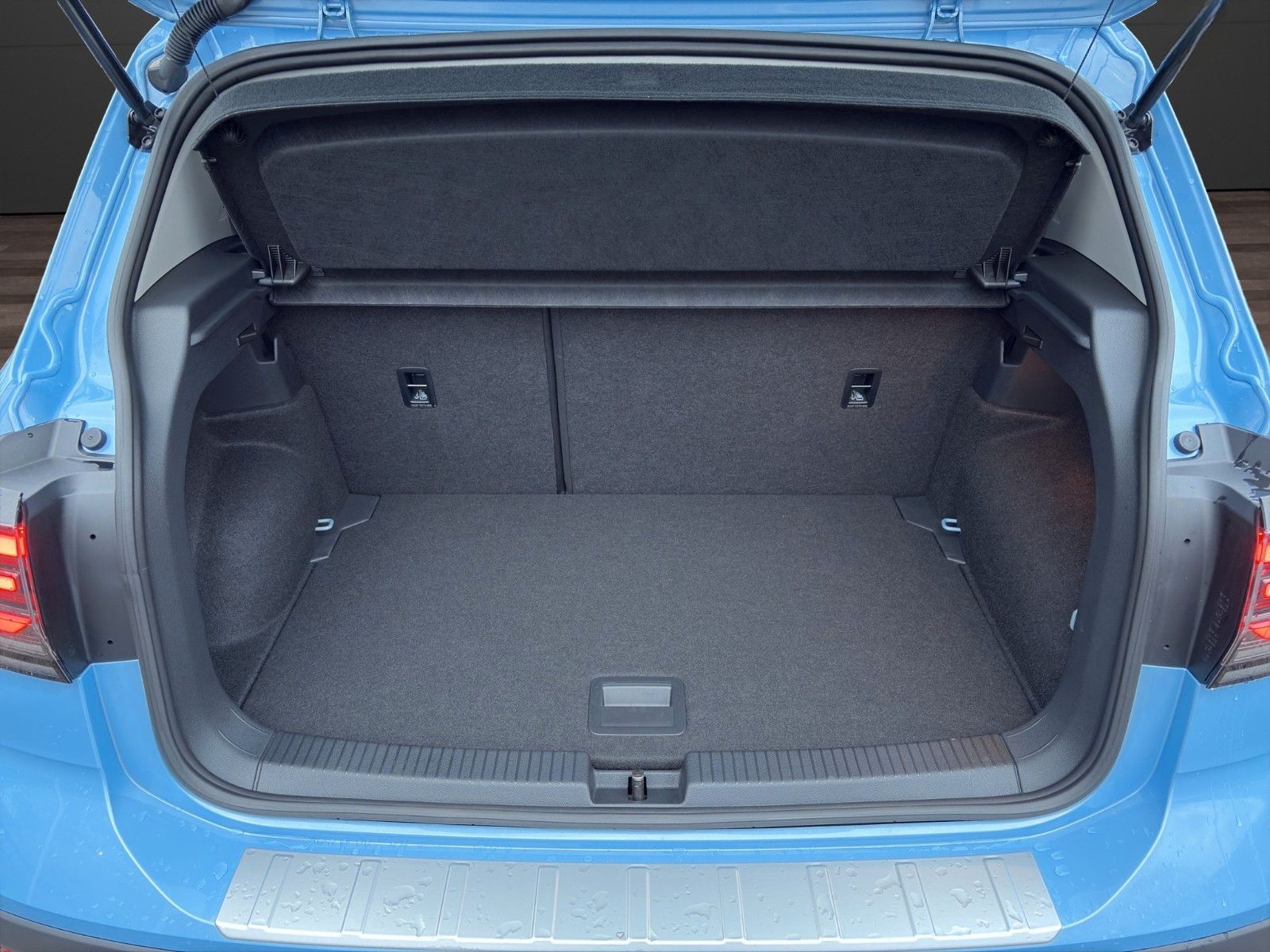 Volkswagen T-Cross 1.0 TSI 85 kW Life foto 20