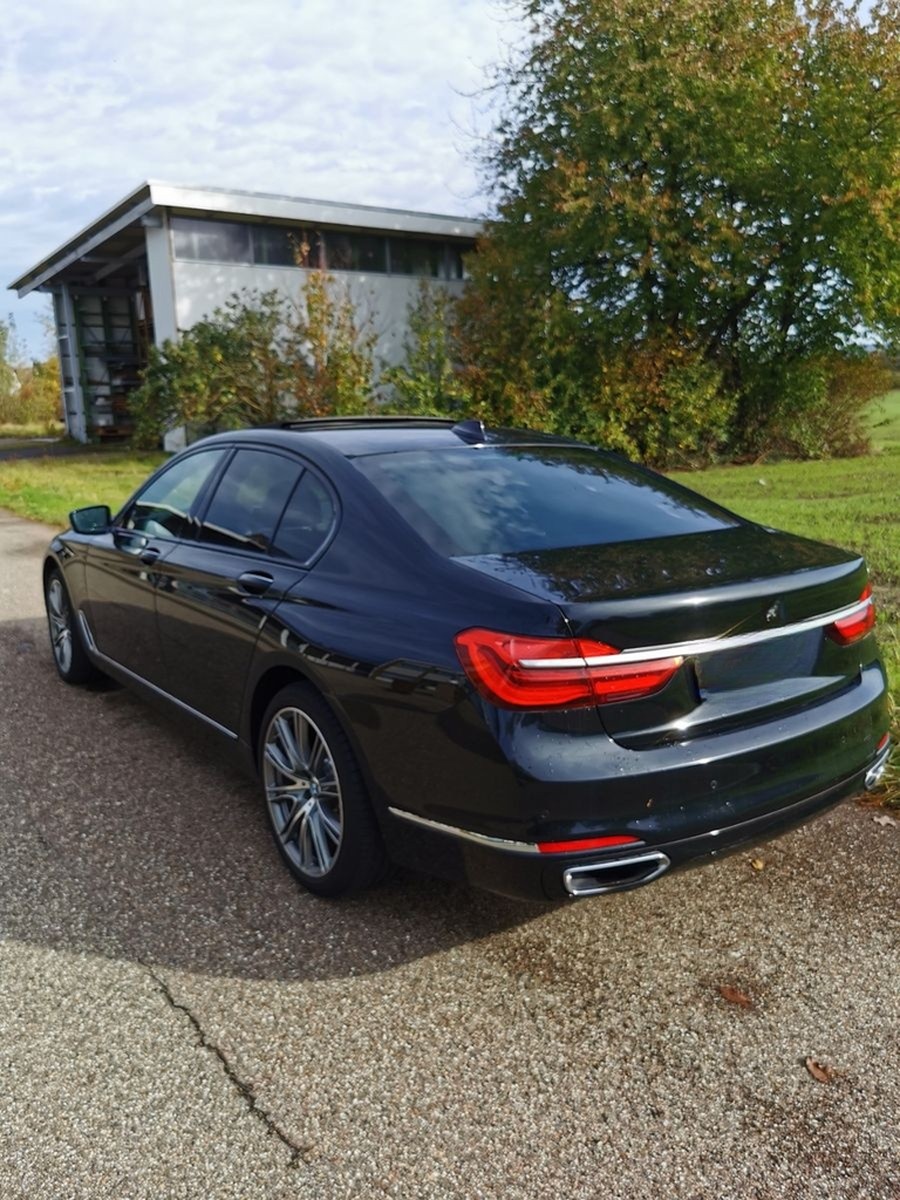 BMW 750d xDrive - foto 5
