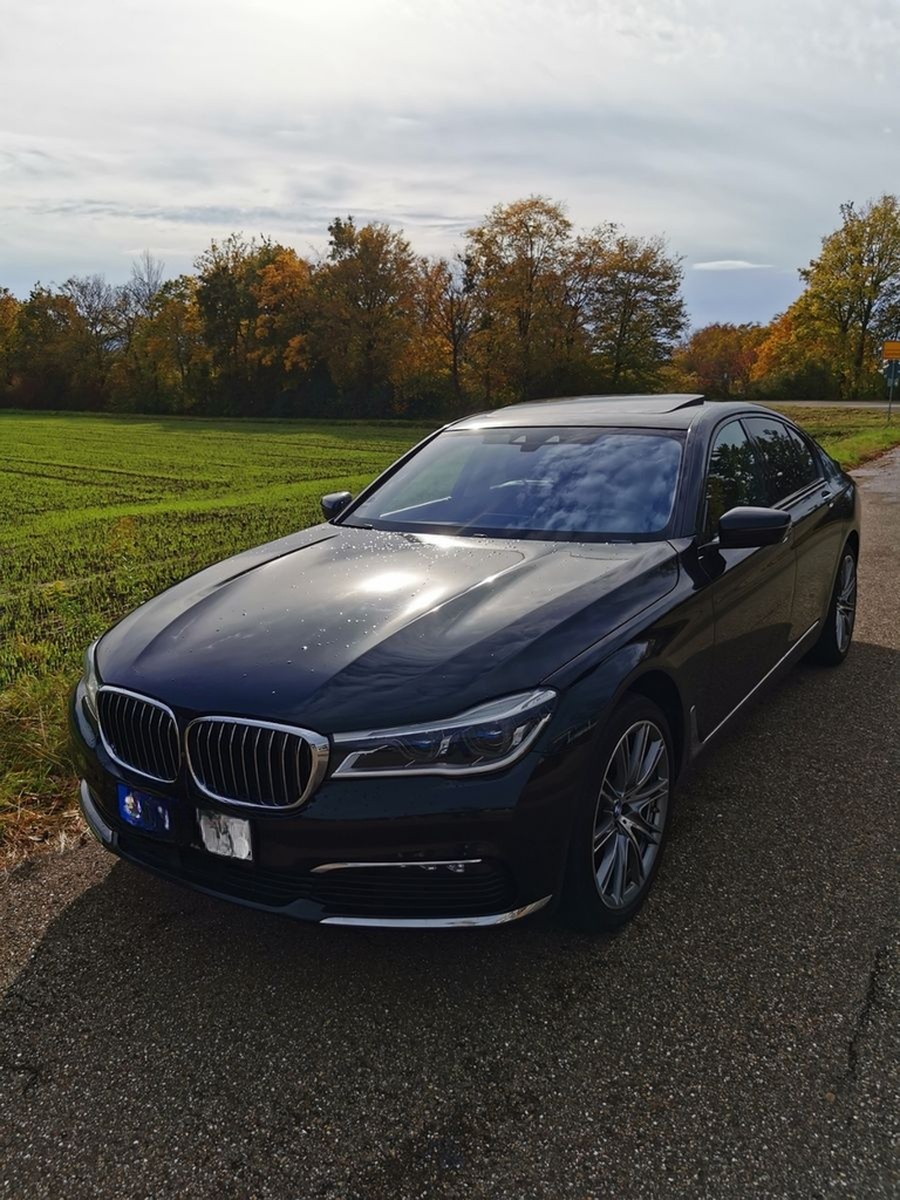 BMW 750d xDrive - foto 6