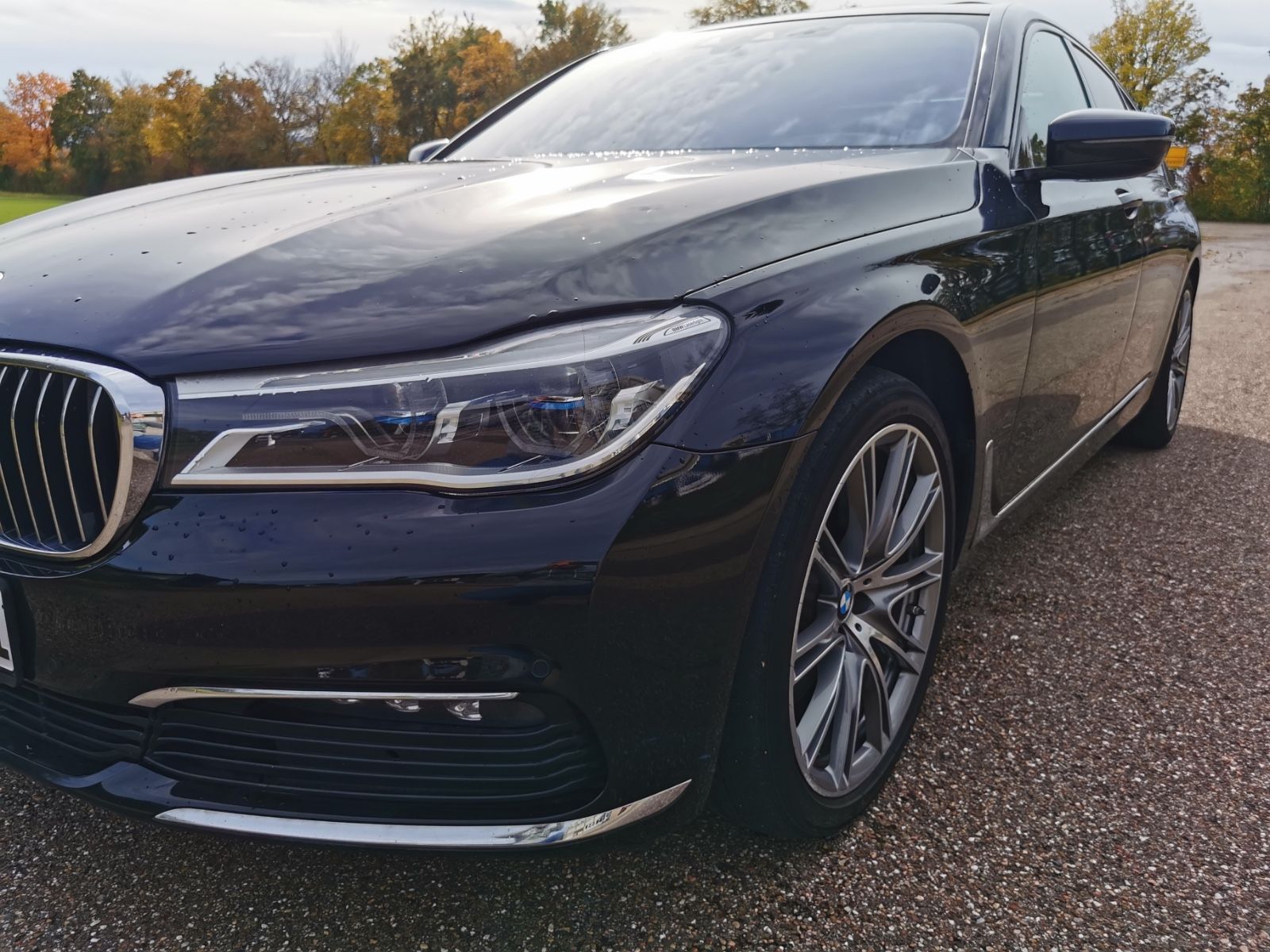 BMW 750d xDrive - foto 7
