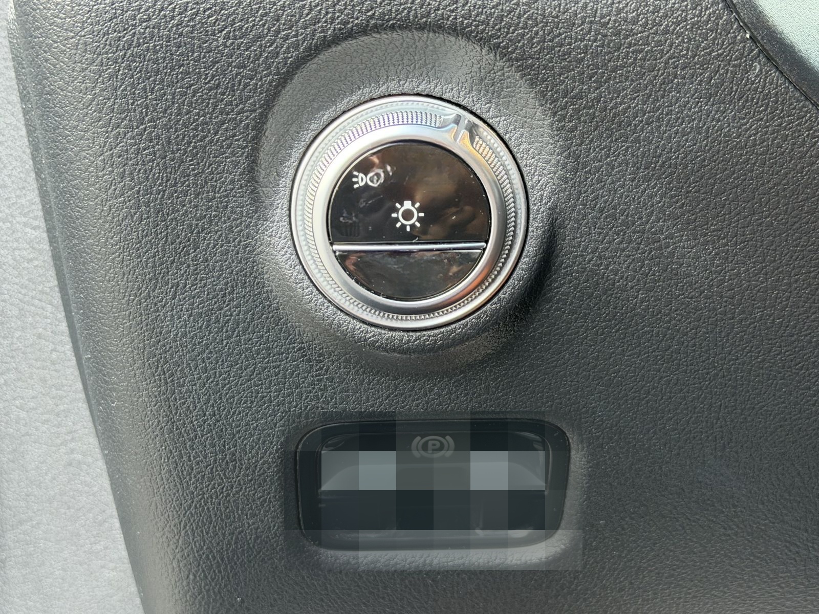 Mercedes-Benz C 300 e T 9G-TRONIC AMG Line | DISTRONIC PLUS foto 19