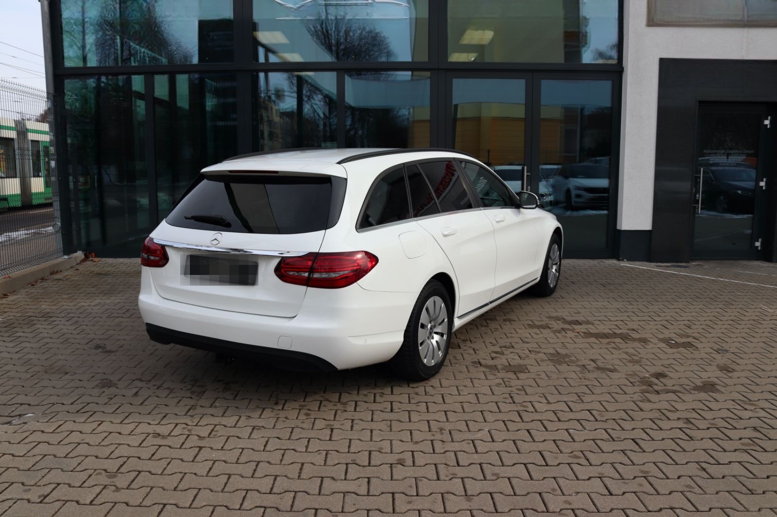 Mercedes-Benz C 180d T-Modell  Business AHK Navi Kamera Klima foto 24