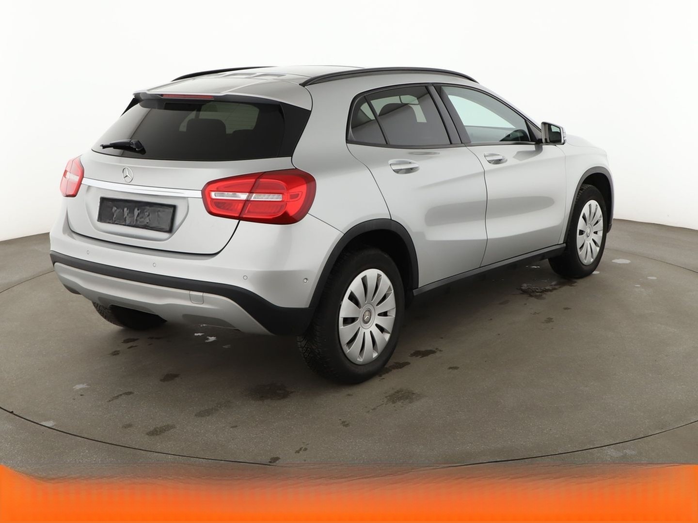 Mercedes-Benz GLA 200 d Aut.*BI-XENON*PDC*CAM*KLIMA* foto 6