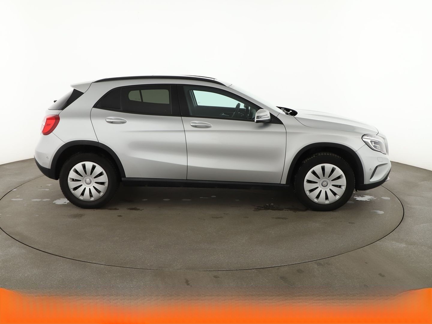 Mercedes-Benz GLA 200 d Aut.*BI-XENON*PDC*CAM*KLIMA* foto 7