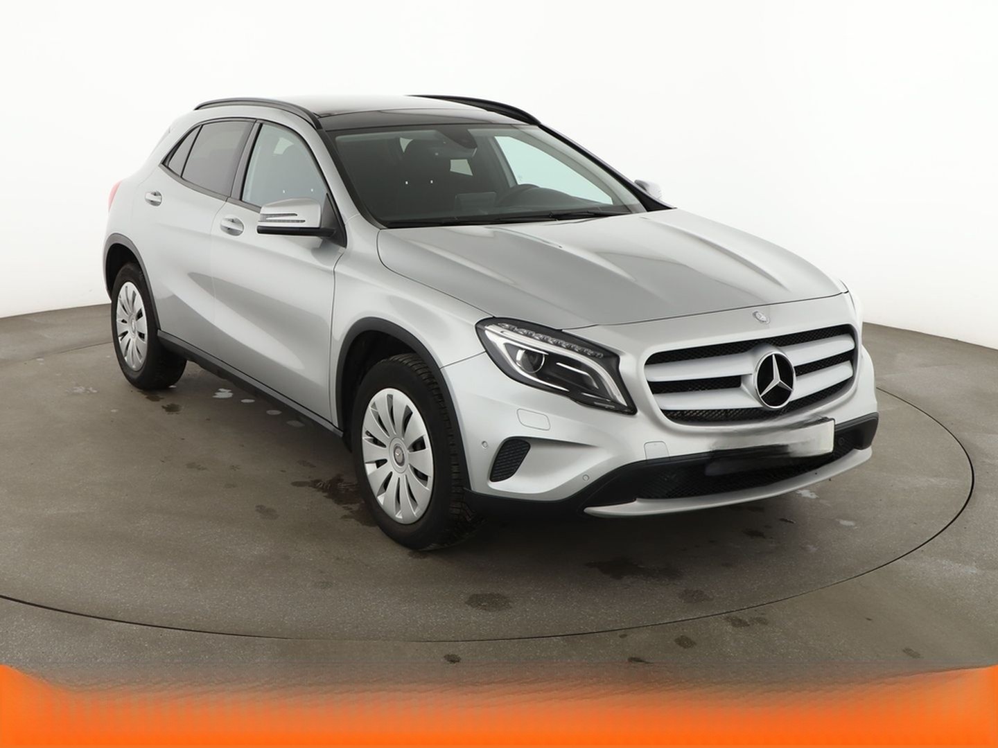 Mercedes-Benz GLA 200 d Aut.*BI-XENON*PDC*CAM*KLIMA* foto 8
