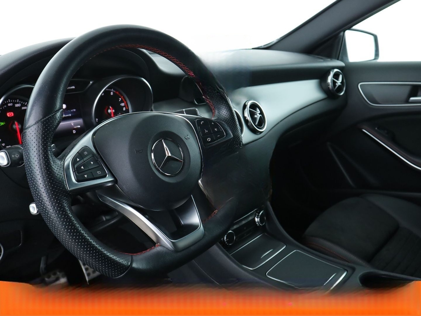 Mercedes-Benz GLA 200 AMG Line Aut.*NAV*LED*TEMP*PDC*SHZ*KLIMA foto 11