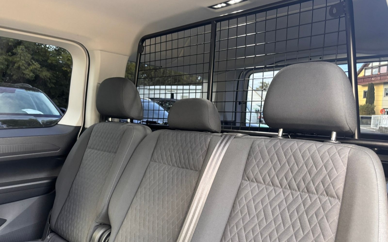 Volkswagen Caddy Maxi Life 2.0 TDI DSG AHK Navi foto 13