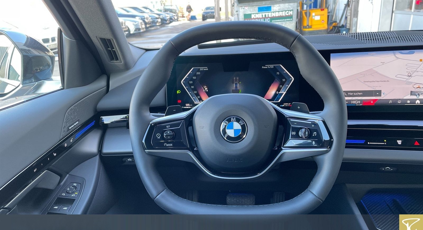 BMW 520d xDrive Lim DrAss+,Stdhz,HUD,adLED,HiFi foto 5