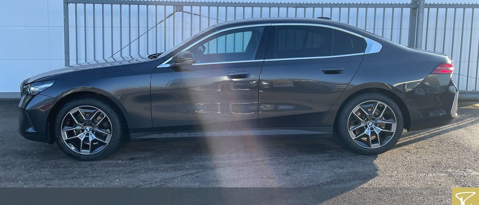 BMW 520d xDrive Lim DrAss+,Stdhz,HUD,adLED,HiFi foto 9