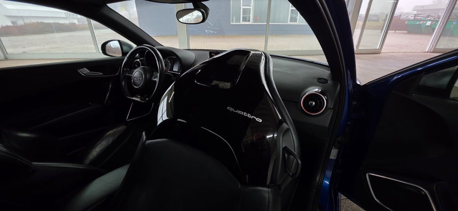 Audi S1 2.0 TFSI quattro+Bose+Schale+Navi+SHZ+H&R Gew foto 12