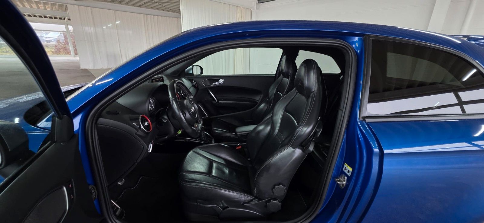 Audi S1 2.0 TFSI quattro+Bose+Schale+Navi+SHZ+H&R Gew foto 16