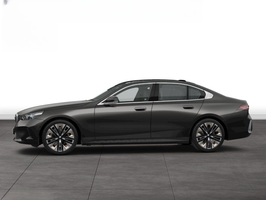 BMW 520d LC PROF+PANO+HUD+KOMFORTSITZE+PAP+LED foto 6