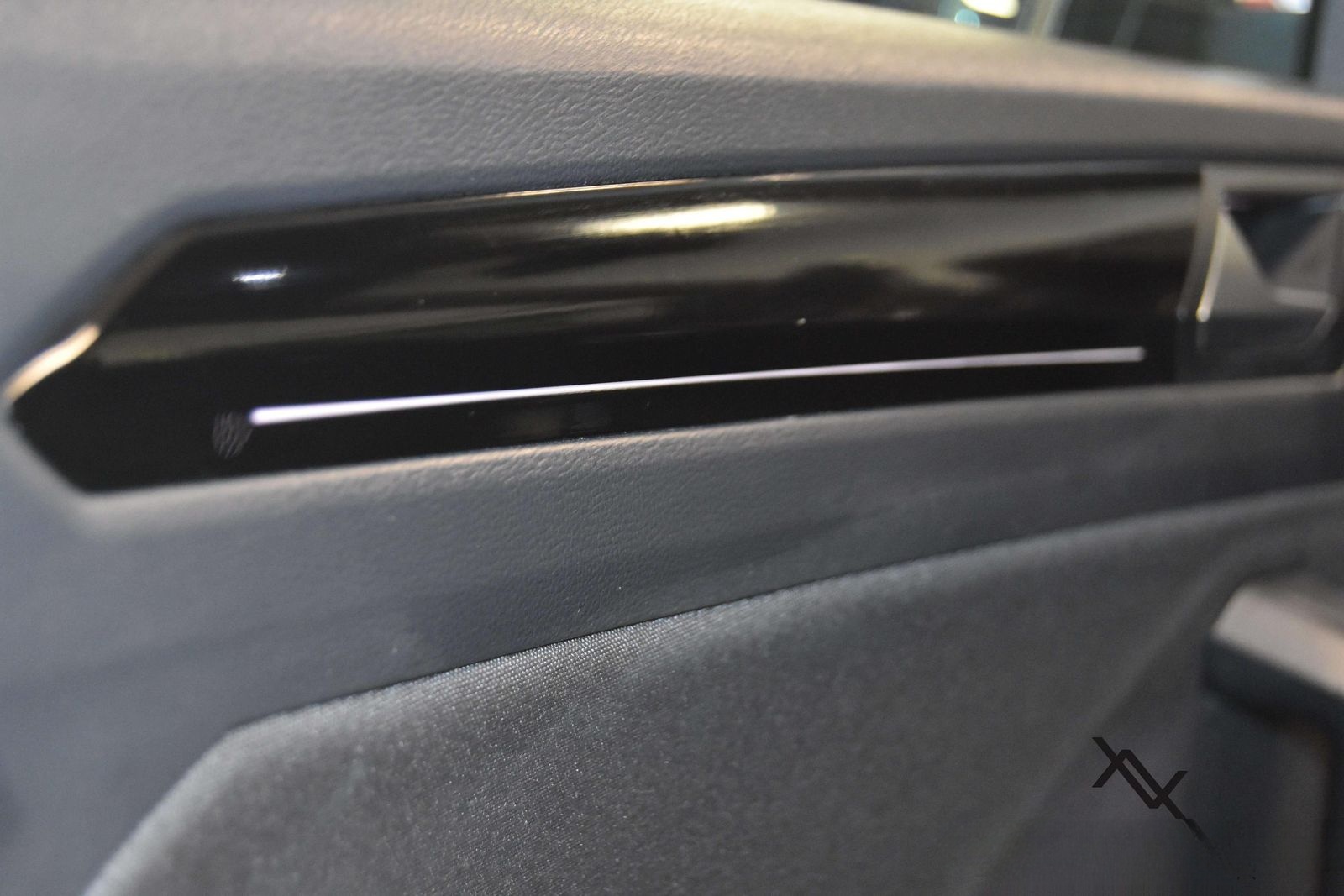 Volkswagen T-Roc R Line LED ACC SPURHALTE. 2HAND DESIGN foto 17