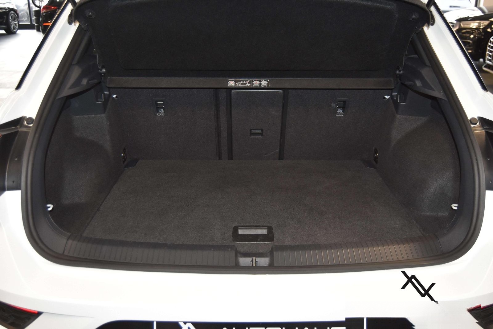 Volkswagen T-Roc R Line LED ACC SPURHALTE. 2HAND DESIGN foto 10