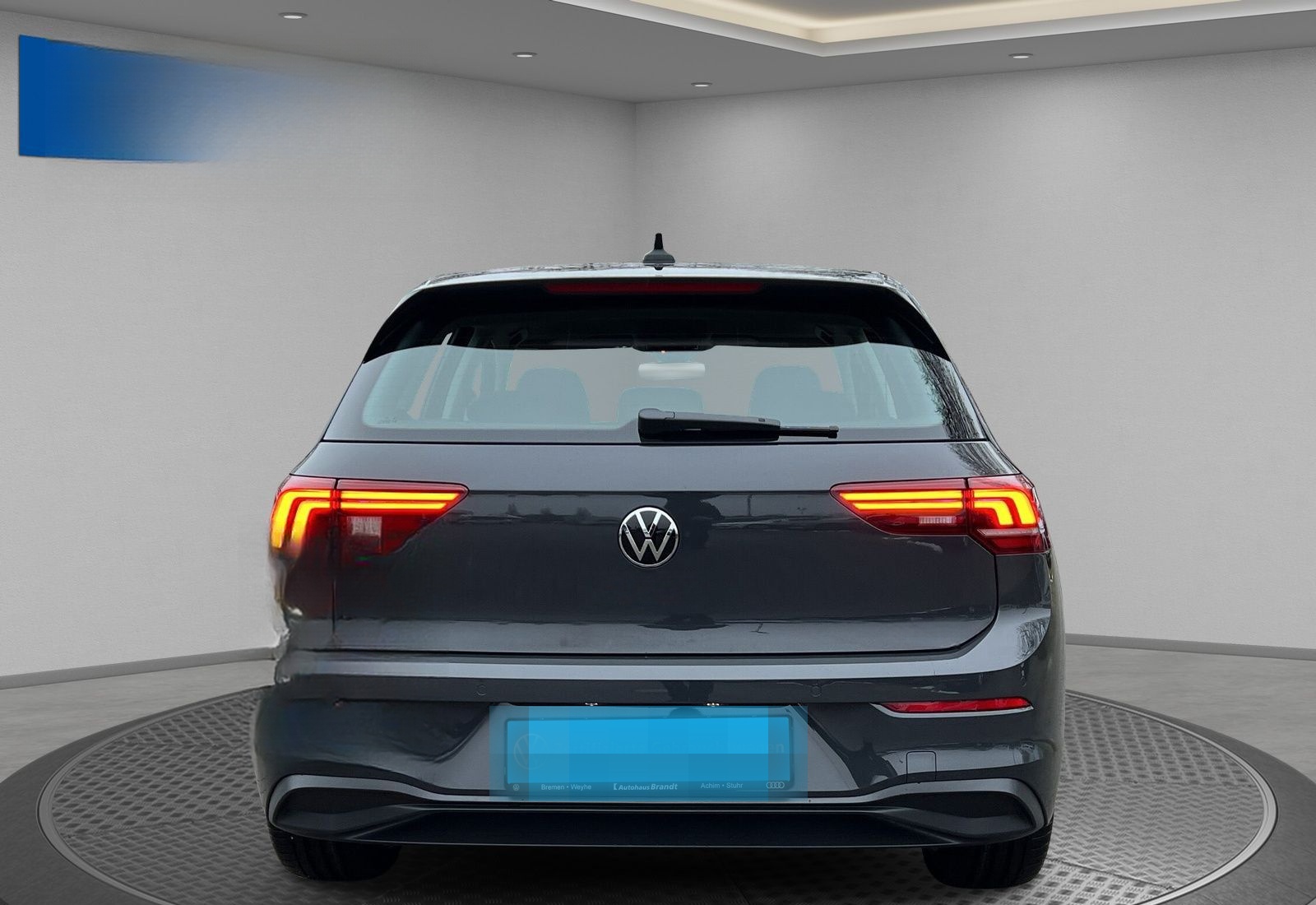 Volkswagen Golf VIII 1.5 eTSI Life DSG+LED+NAVI+ACC+HUD foto 5
