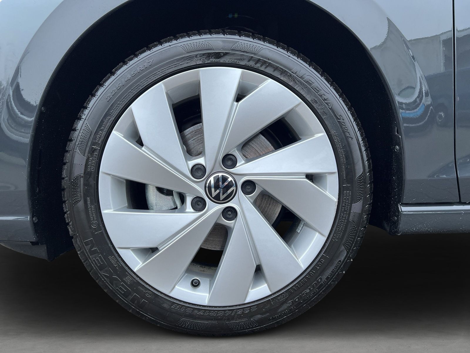 Volkswagen Golf VIII 1.5 eTSI Life DSG+LED+NAVI+ACC+HUD foto 6