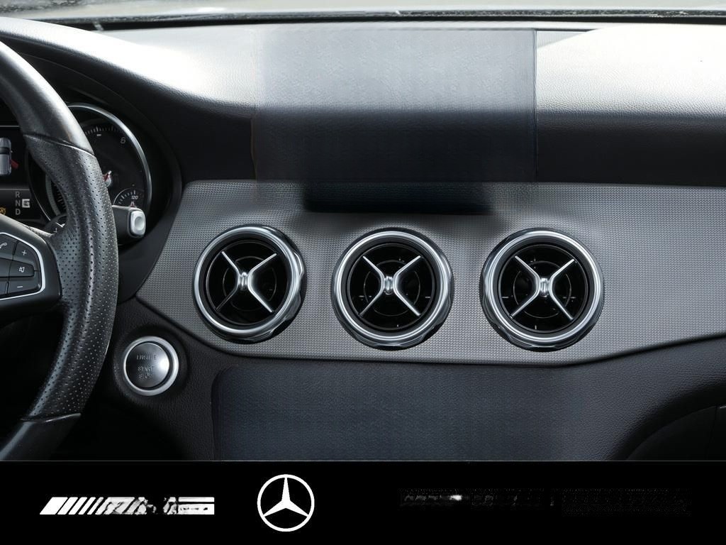 Mercedes-Benz GLA 200 URBAN NAVI NIGHT LED PANO KAMERA SHZ DCT foto 9