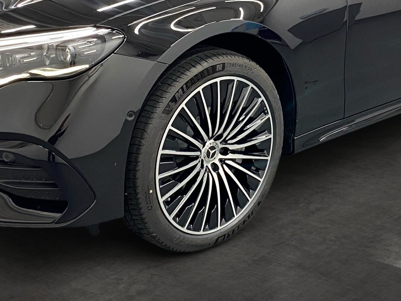 Mercedes-Benz E 450 d T-Modell 4Matic AMG+AHK+PANO+HANDS-FREE foto 7