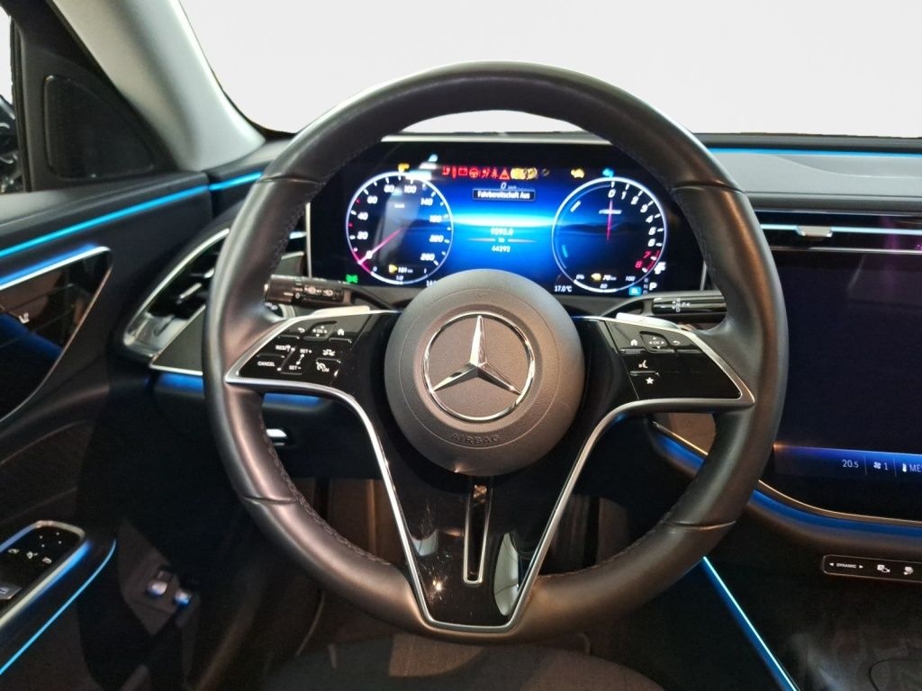 Mercedes-Benz E 300 e T Avantgarde Advanced AHK Keyless Winter foto 12