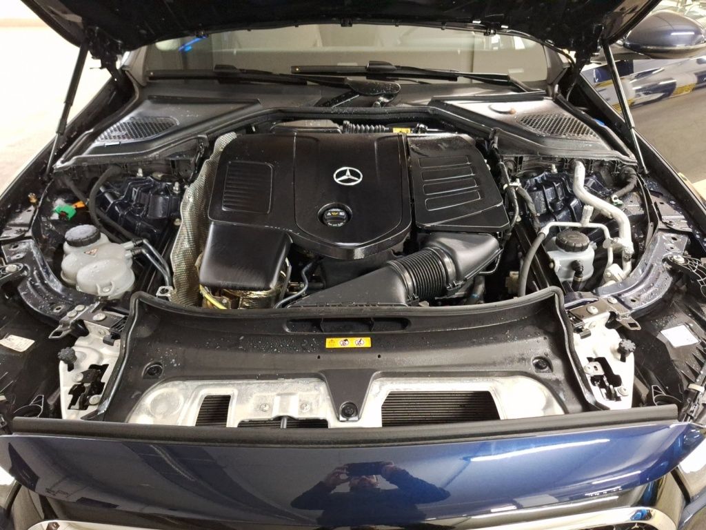 Mercedes-Benz E 300 e T Avantgarde Advanced AHK Keyless Winter foto 19
