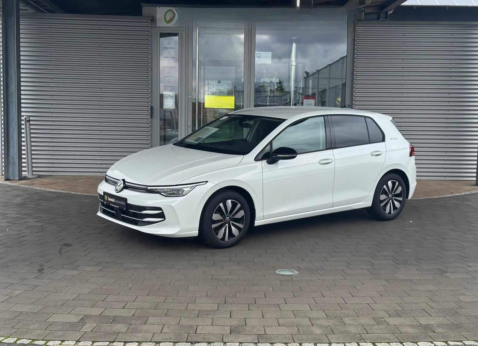 Volkswagen Golf VIII 1.5 eTSI DSG GOAL AHK/RFK/LED/ACC/GJR foto 2