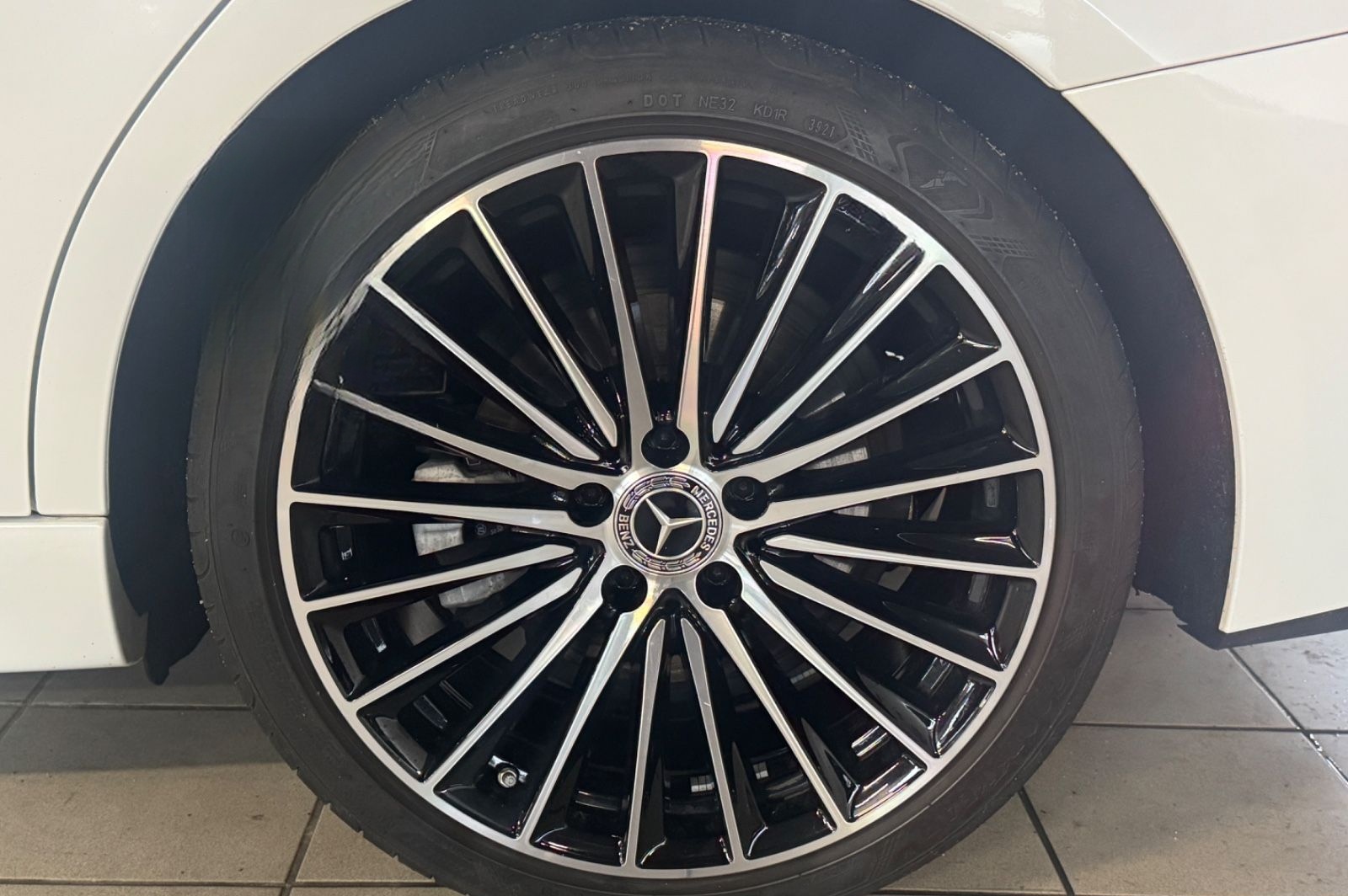 Mercedes-Benz C 300 AMG-Line*PANO+NightPaket+Designo*1H U-Frei foto 16