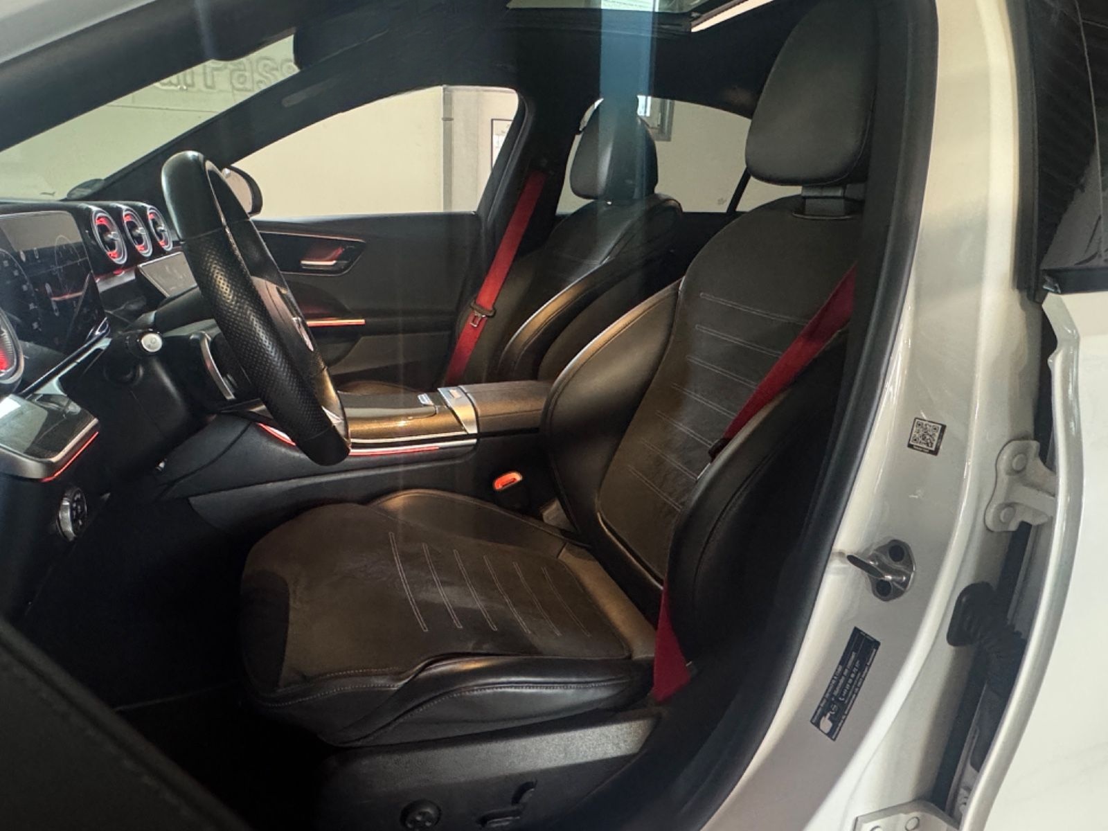 Mercedes-Benz C 300 AMG-Line*PANO+NightPaket+Designo*1H U-Frei foto 24