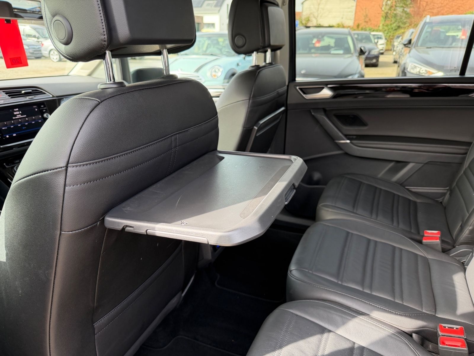 Volkswagen Touran Highline DSG LED AHK ACC LED KAMERA LEDER foto 11