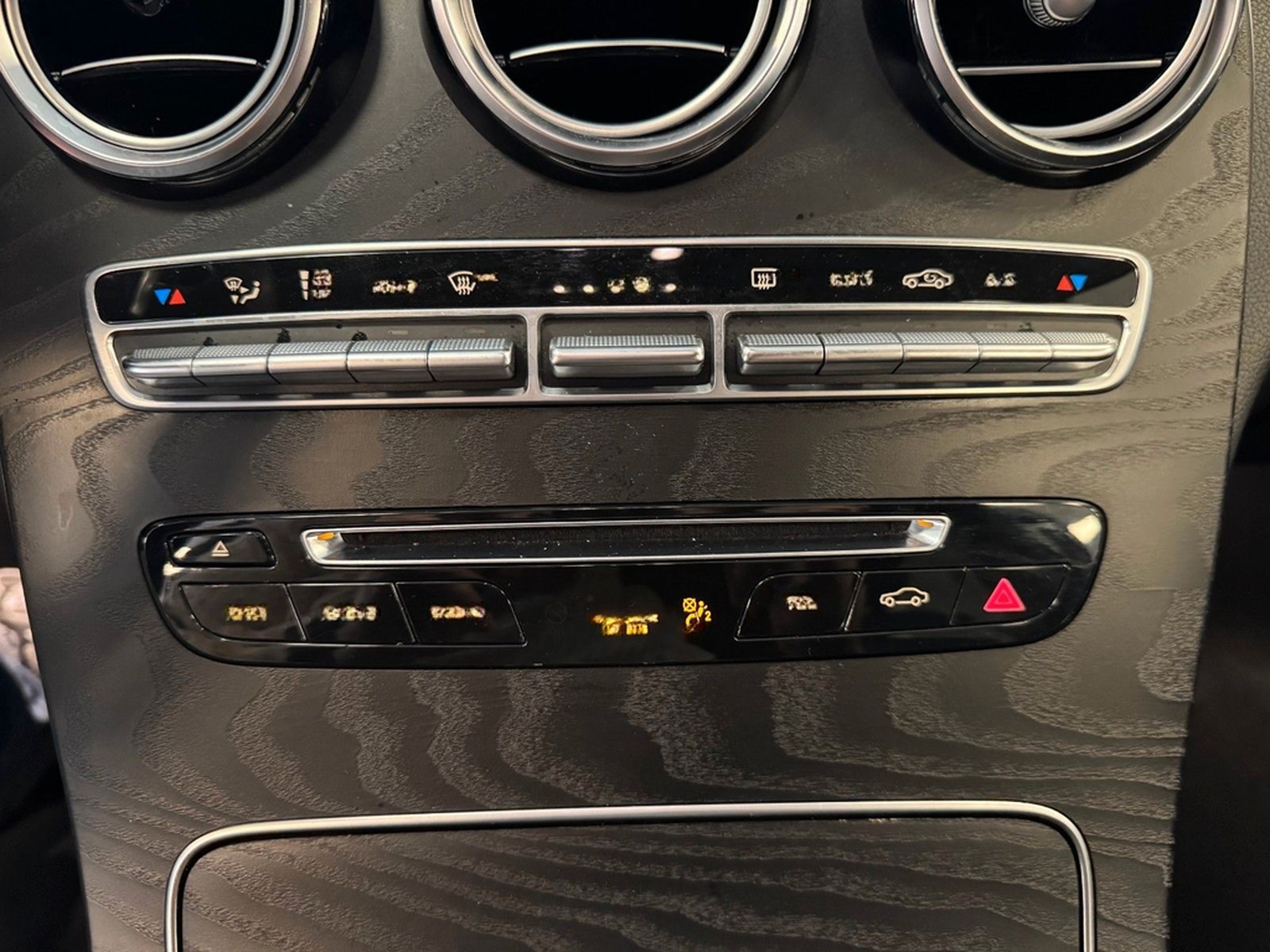 Mercedes-Benz C 200T AMG 9G-Tr. Rü-Ka SHZ LED Ambiente Navi foto 25