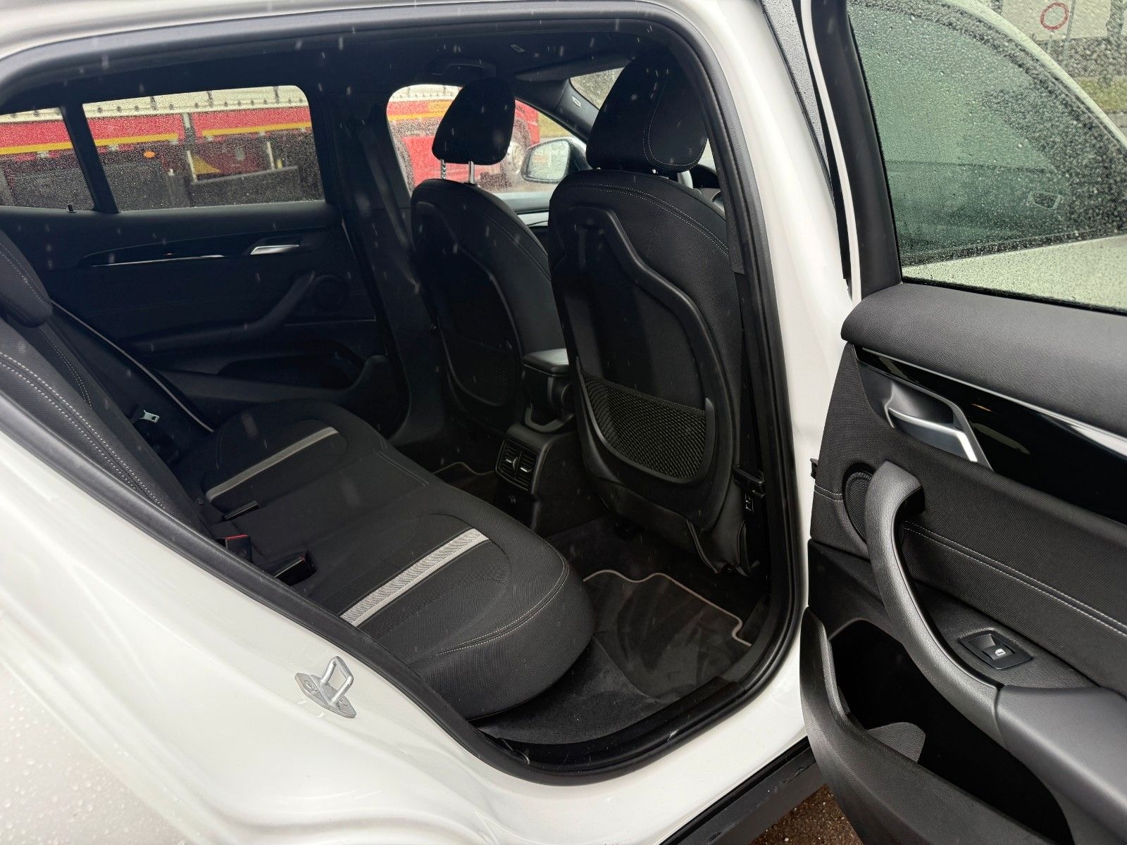 BMW X2 BMW X2 xDrive 20 d Advantage Sport-Paket AHK foto 14