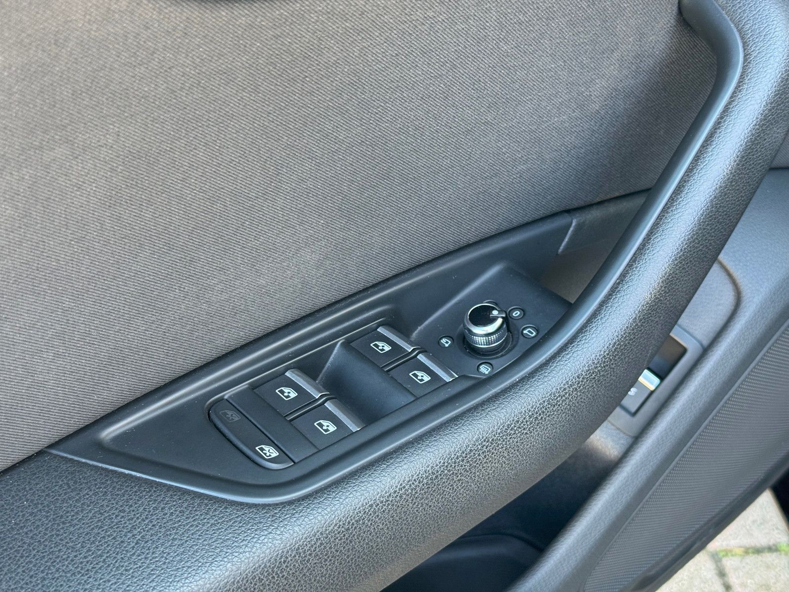 Audi A4 Avant 2.0 40 TDI S-Tronic*Xenon*ACC*8-fach* foto 22