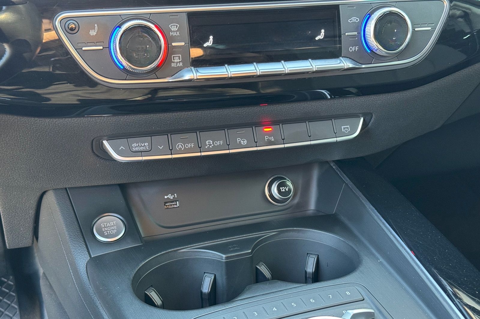 Audi A4 Avant 2.0 40 TDI S-Tronic*Xenon*ACC*8-fach* foto 25