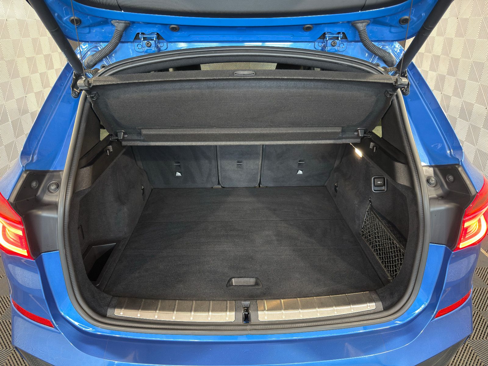 BMW X1 20d XD.*M SPORT*SHADOW-LED-PANO-AHK-ALCAN-PDC foto 5