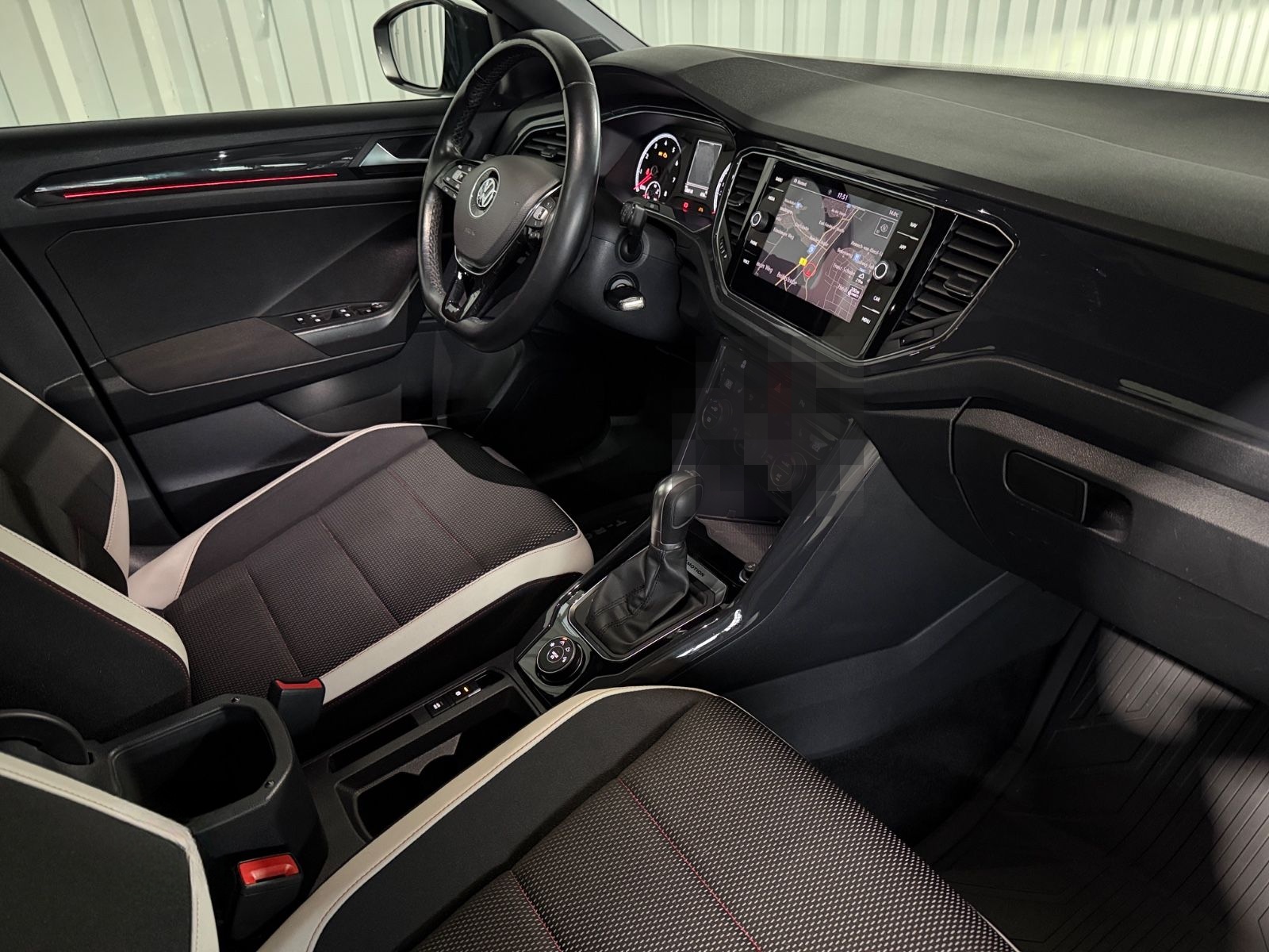 Volkswagen T-Roc 2.0 TSI*Sport 4Motion*LED*Navi* foto 15