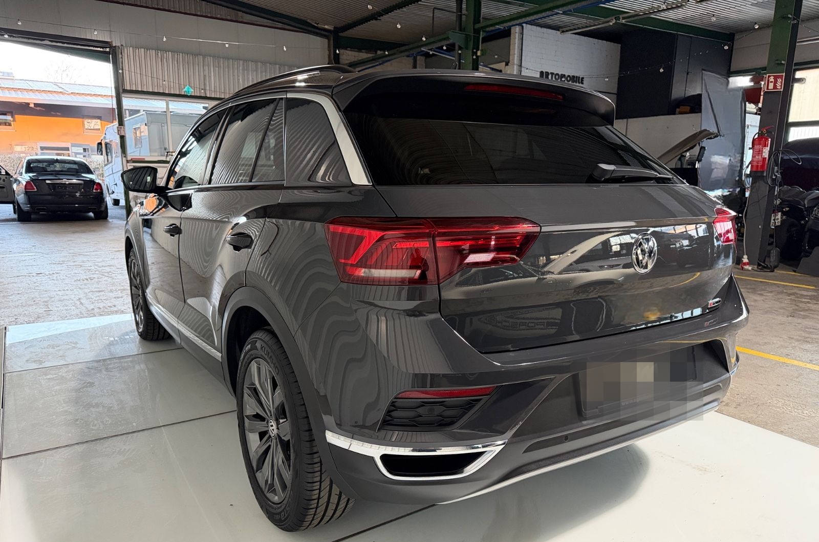 Volkswagen T-Roc 2.0 TSI*Sport 4Motion*LED*Navi* foto 6