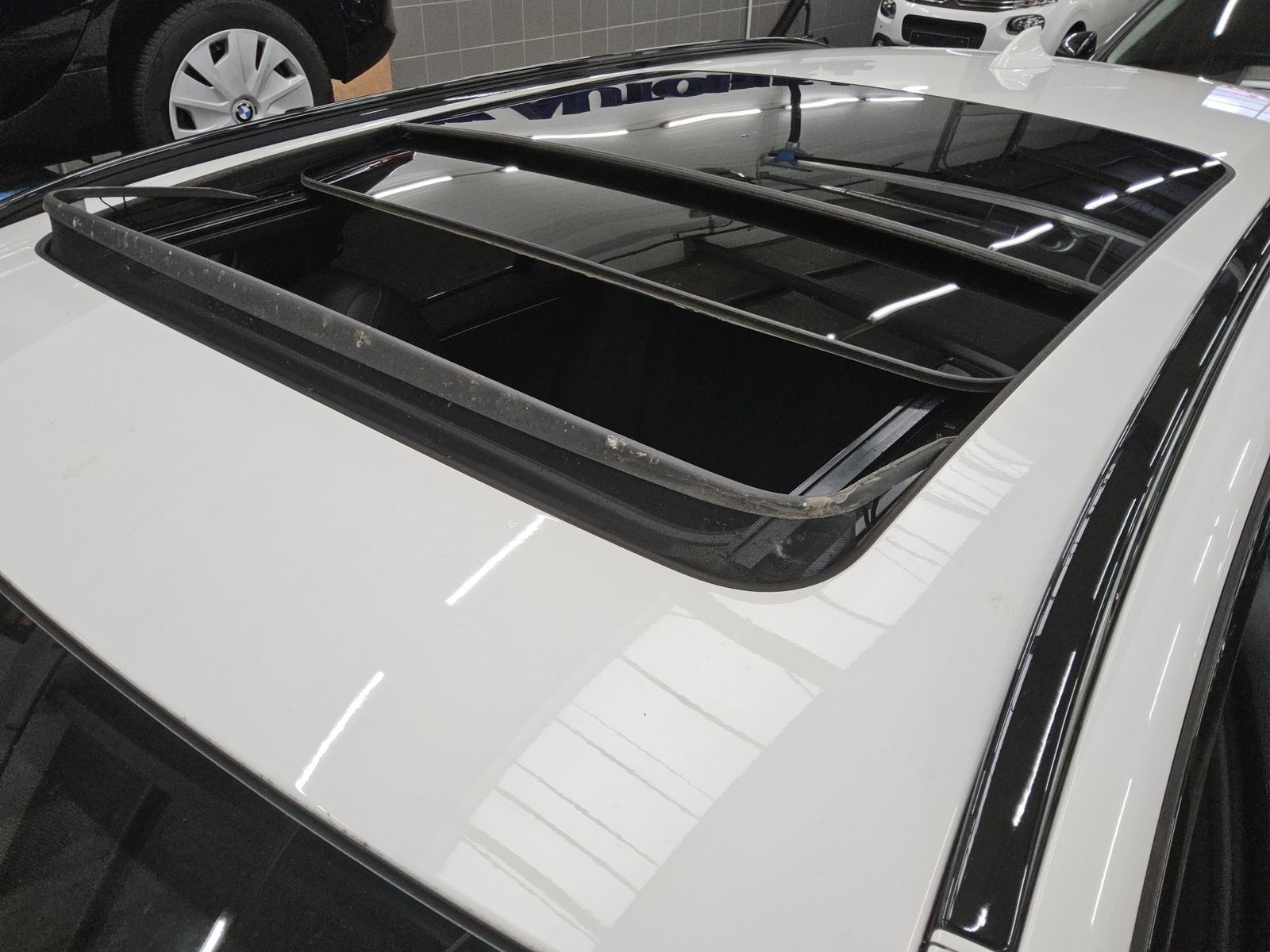 BMW 520dA Touring M-Sport Leder LC Pro Pano HiFi Ahk foto 13