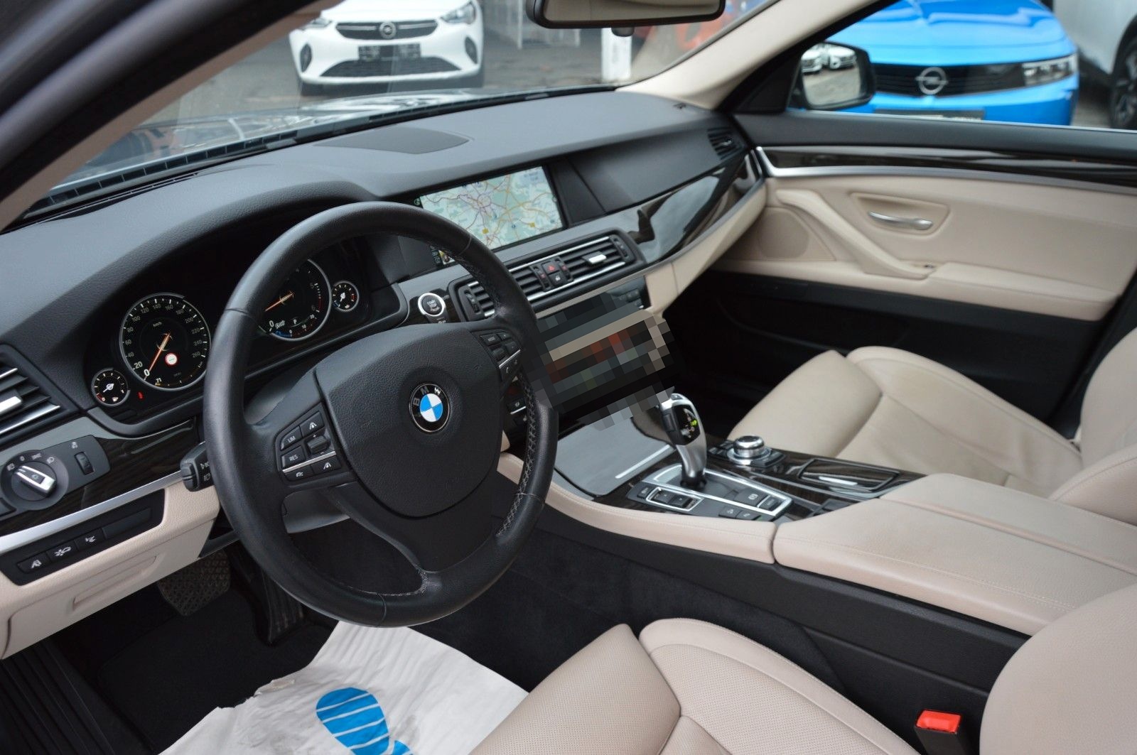 BMW 530d Lim xDr ACC"SzHz"NAVI"SzBel"KomfSz"BiXen foto 11