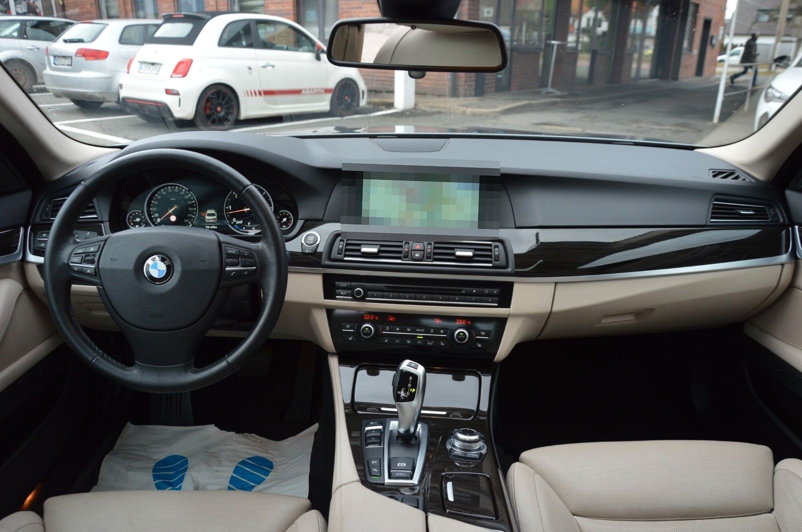 BMW 530d Lim xDr ACC"SzHz"NAVI"SzBel"KomfSz"BiXen foto 12