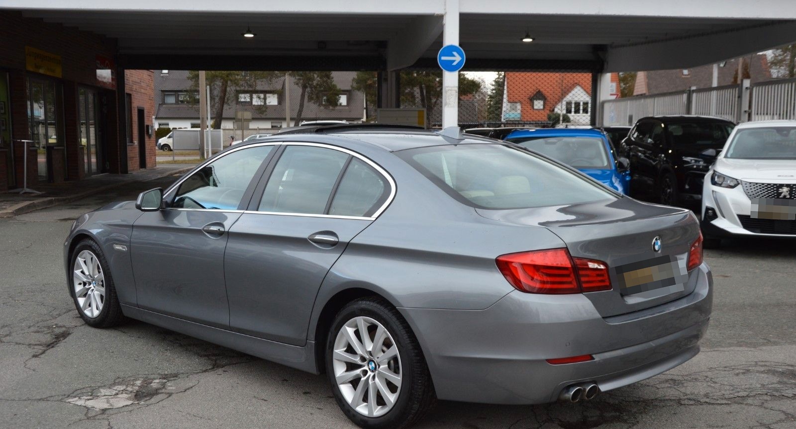 BMW 530d Lim xDr ACC"SzHz"NAVI"SzBel"KomfSz"BiXen foto 6