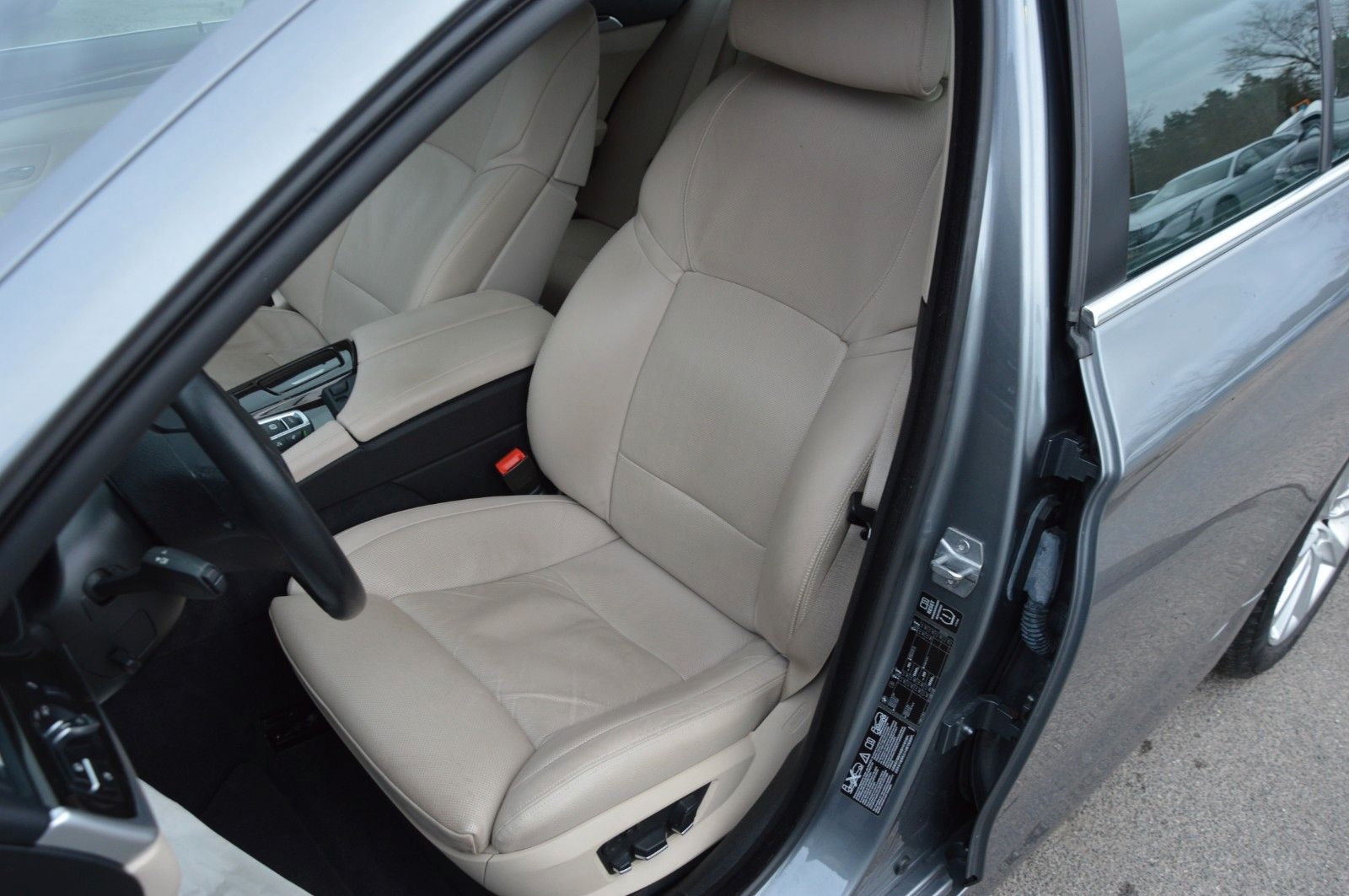 BMW 530d Lim xDr ACC"SzHz"NAVI"SzBel"KomfSz"BiXen foto 10