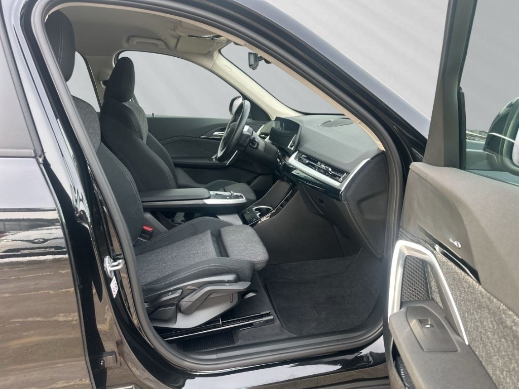 BMW X1 sDrive18d Sportsitze adapt. LED Aktivsitze foto 13