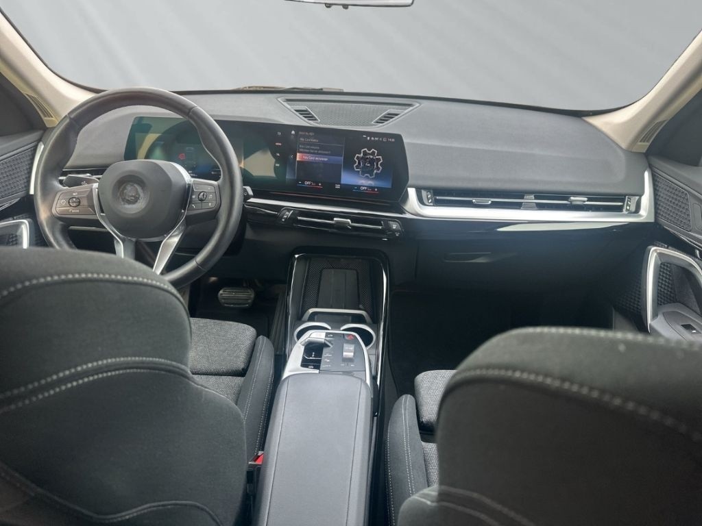 BMW X1 sDrive18d Sportsitze adapt. LED Aktivsitze foto 10