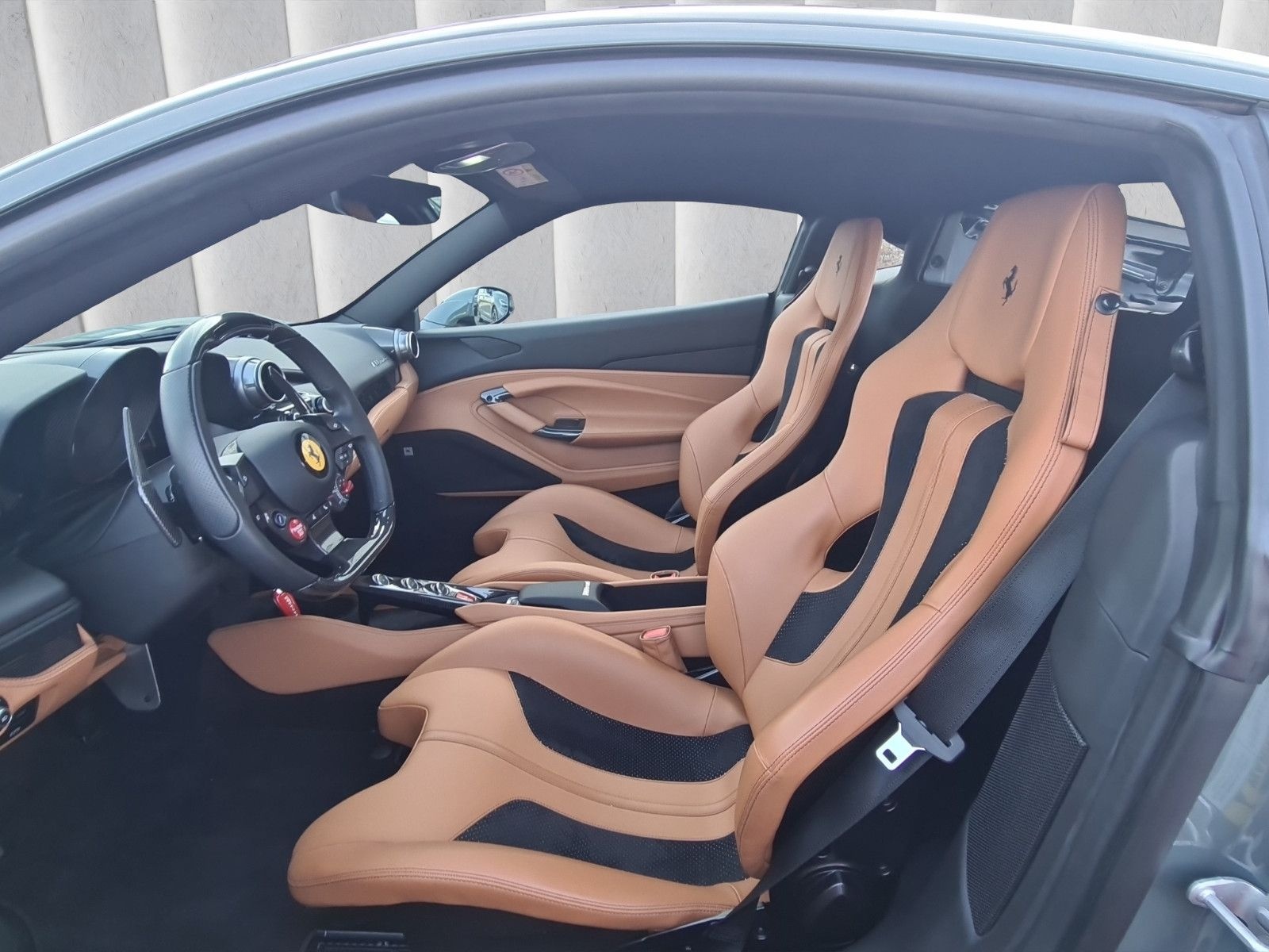 Ferrari F8 Tributo / Racing Seats / Carbon / Lift foto 7