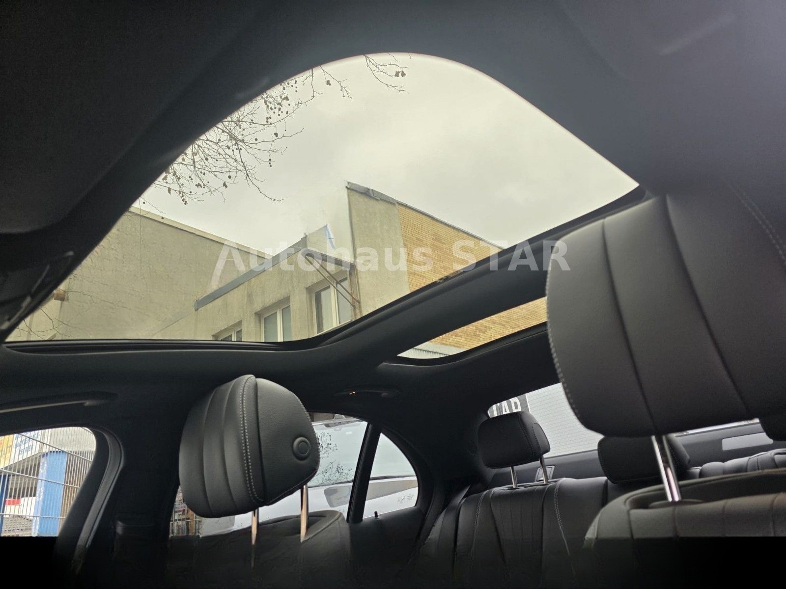 Mercedes-Benz E 300 E Limousine E 300 de 4Matic*HUD*LEDER*KAME foto 9