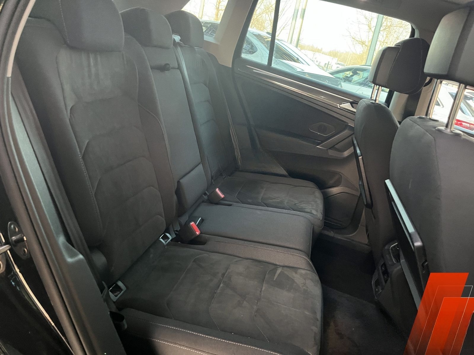 Volkswagen Tiguan Highline R-Line 4M Panorama Carplay Kame foto 12