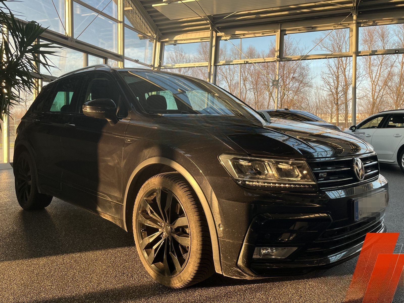 Volkswagen Tiguan Highline R-Line 4M Panorama Carplay Kame foto 3