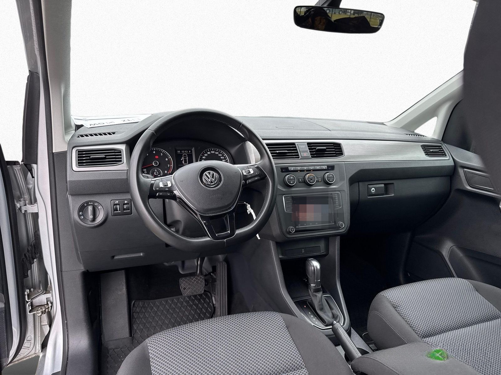 Volkswagen Caddy Maxi Beach 1.4 TSI DSG AHK NAVI XENON foto 12