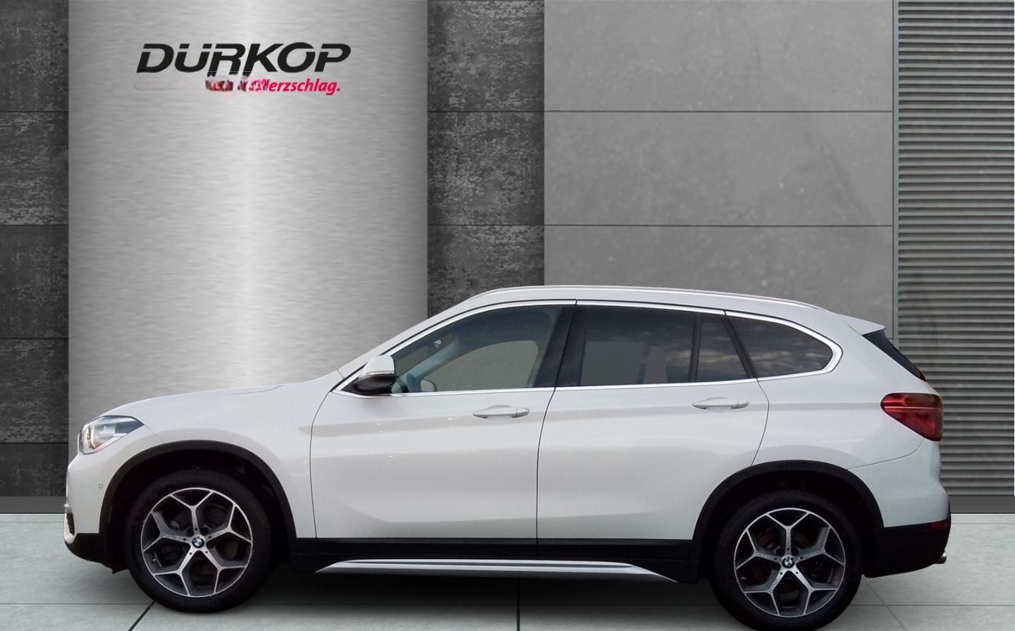 BMW X1 X-Line 2.0D HUD Navi LED SHZ Keyless El. Heck foto 2